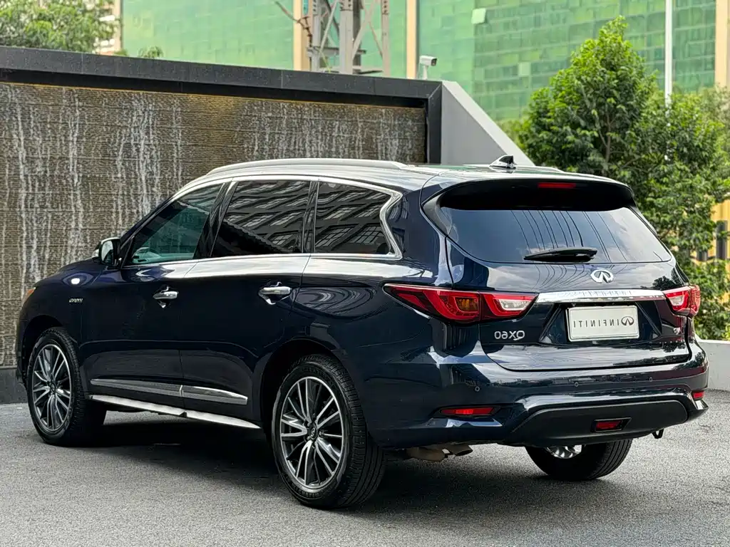 Infiniti QX60 2022 2.0T