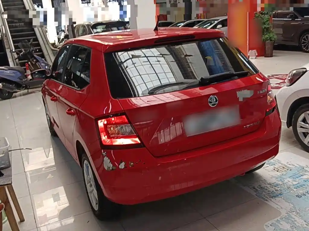 Skoda Fabia — миниатюра 5