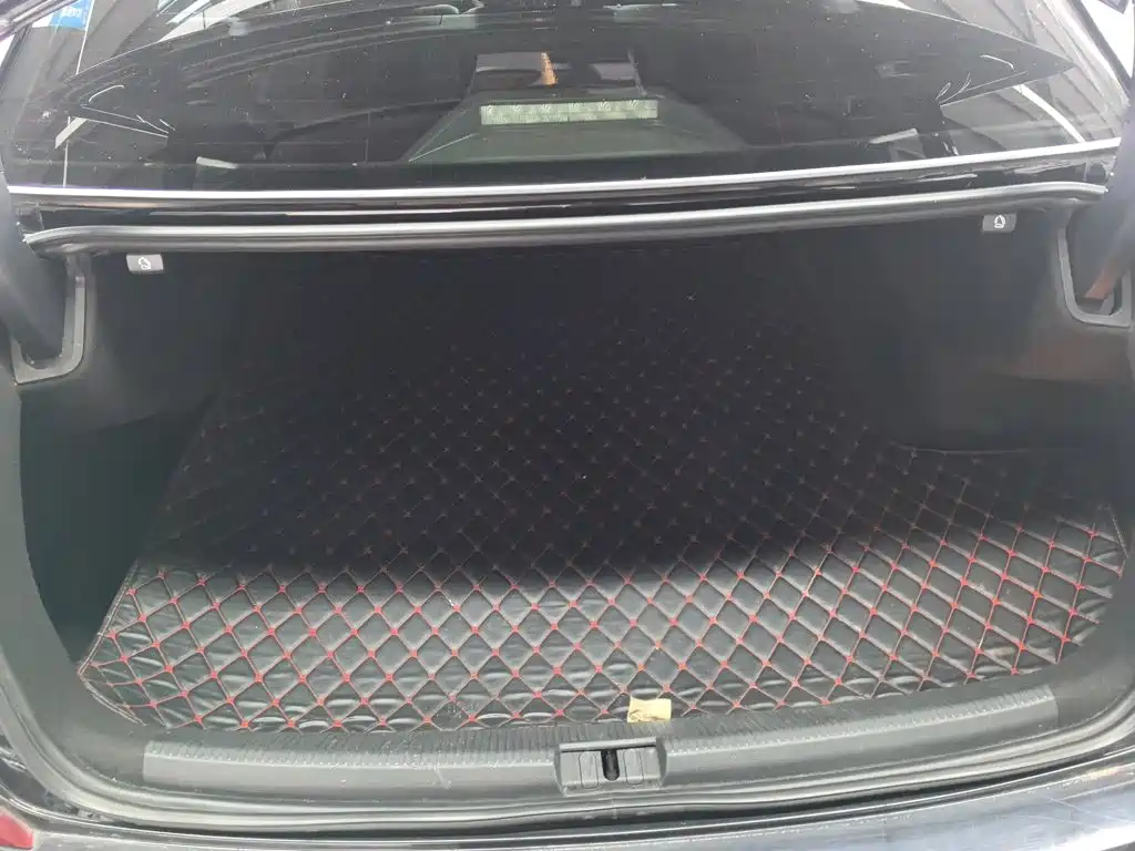 Volkswagen Passat — миниатюра 14