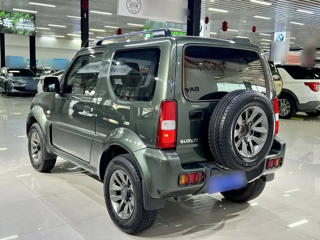 Suzuki Jimny — миниатюра 5