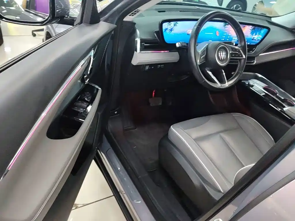 Buick E5 — миниатюра 16