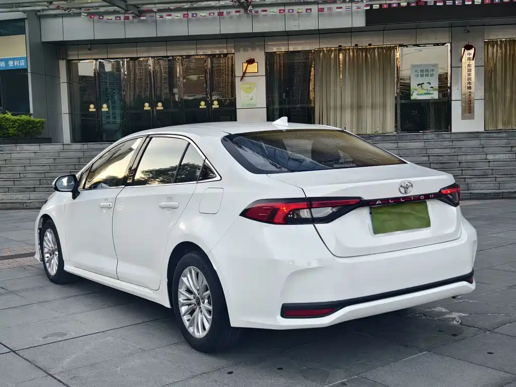 Toyota Allion — миниатюра 5