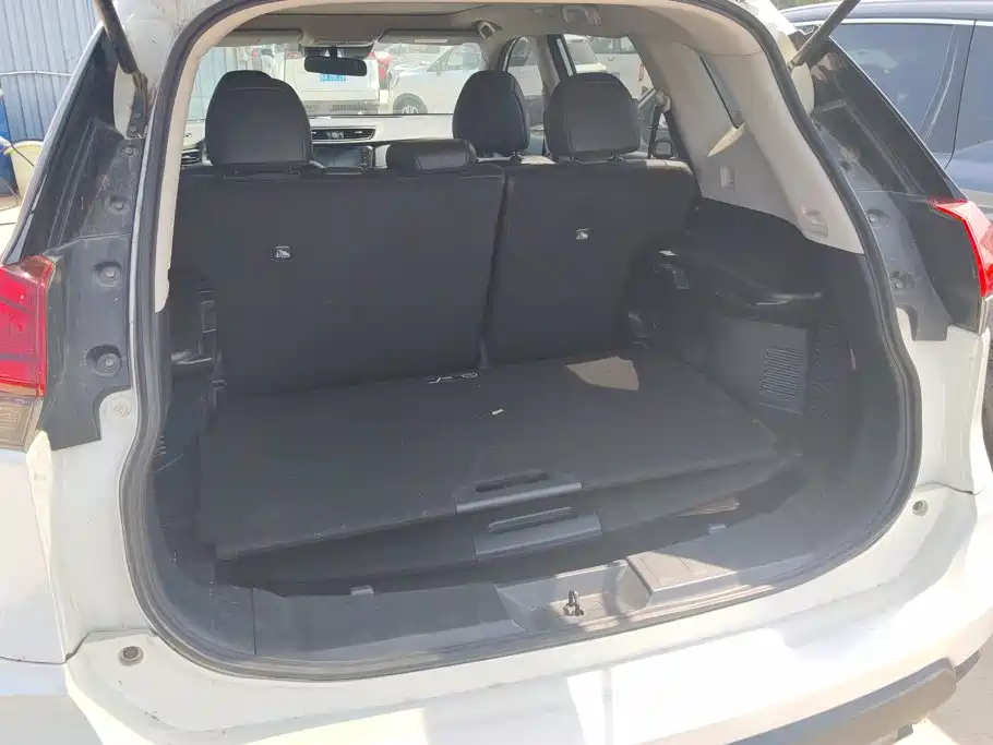 Nissan X-Trail — миниатюра 3