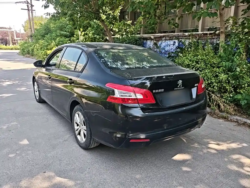Peugeot 408 — миниатюра 5