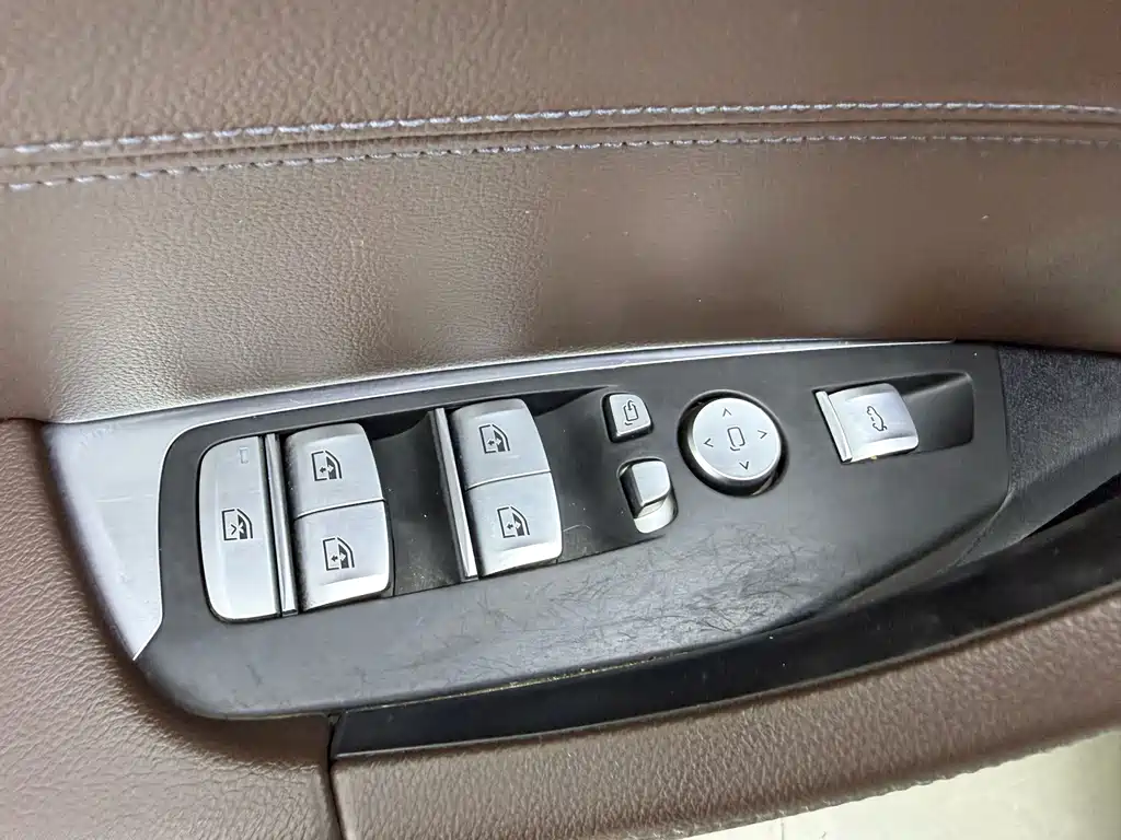BMW X3 — миниатюра 27
