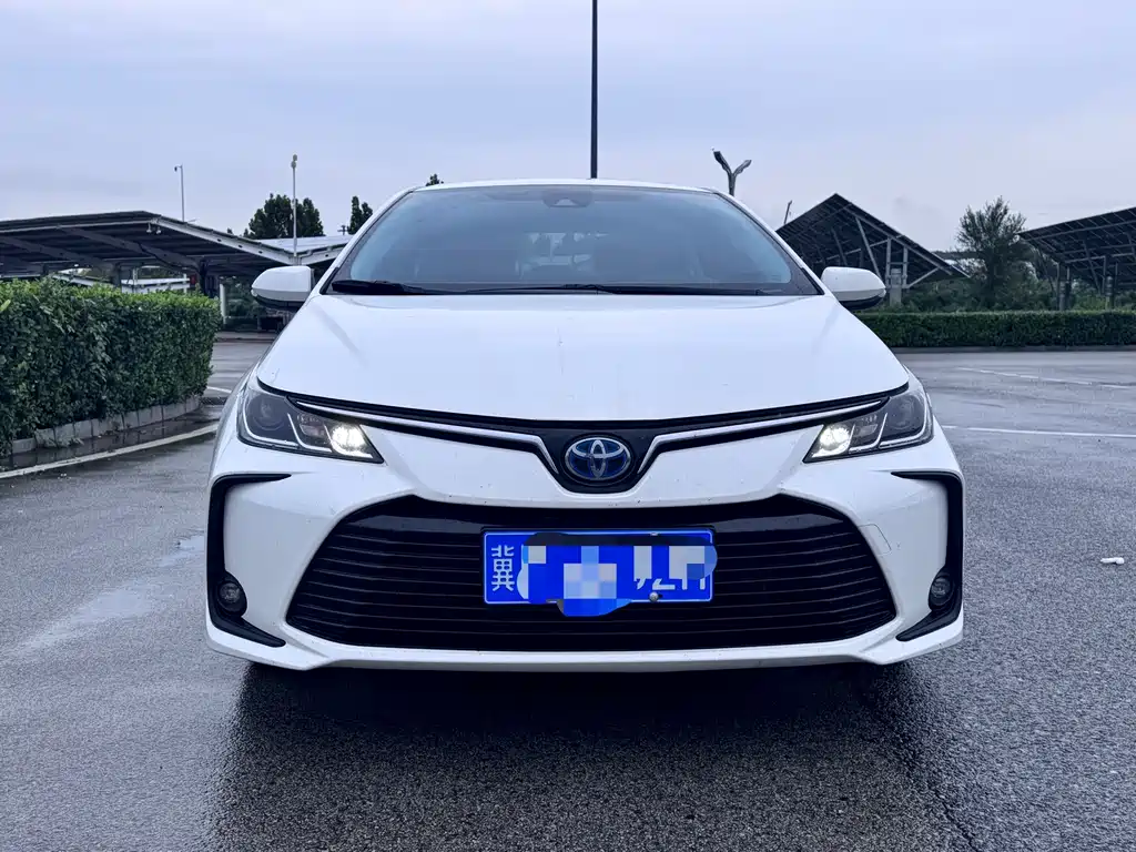 Toyota Corolla — миниатюра 4
