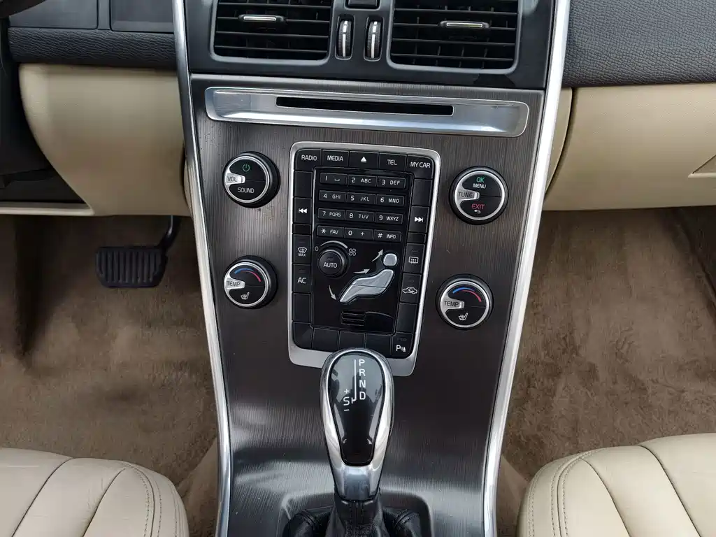 Volvo XC60 (Import) — миниатюра 15