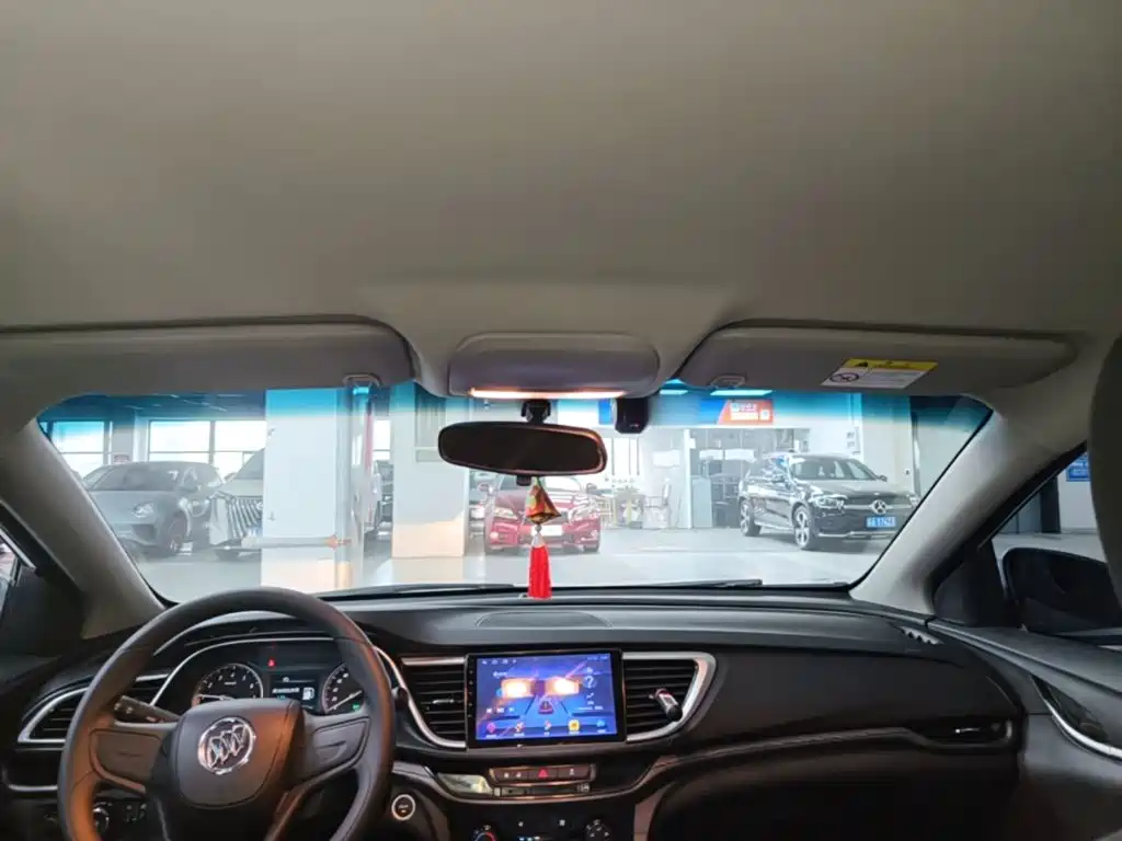 Buick Excelle — миниатюра 18