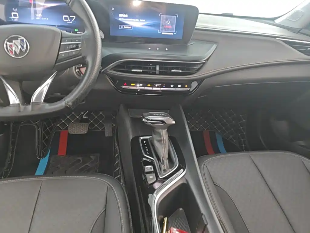 Buick Verano — миниатюра 13