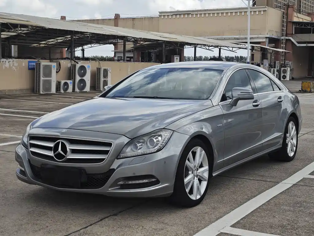 Mercedes-Benz CLS