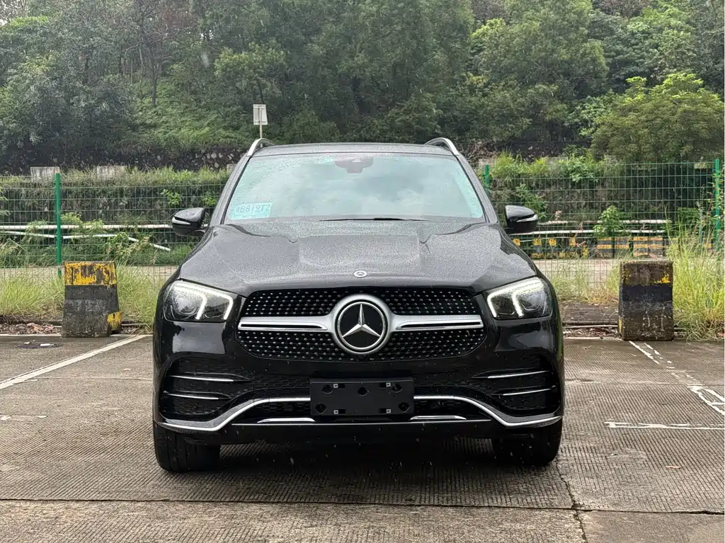Mercedes-Benz GLE (Import) — миниатюра 14