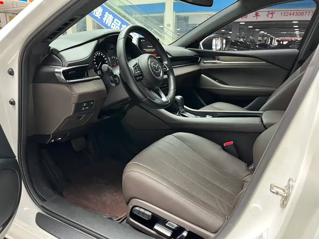 Mazda Atenza — миниатюра 7