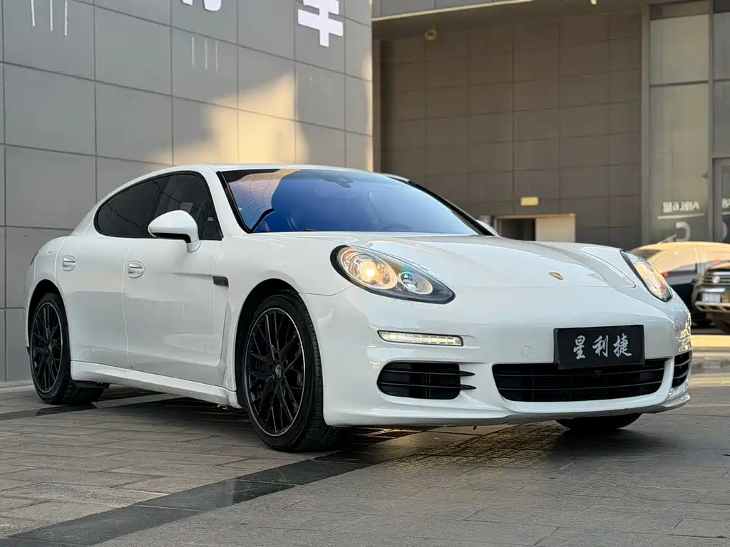 Porsche Panamera 2014 Panamera 3.0T