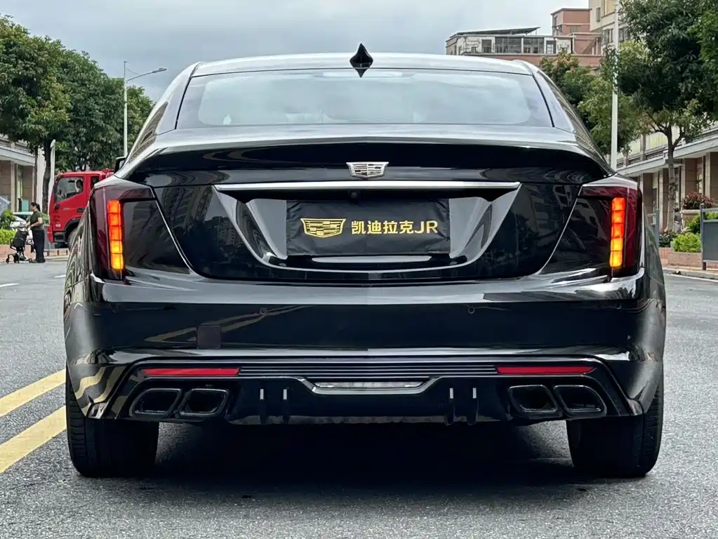 Cadillac CT5 — миниатюра 4