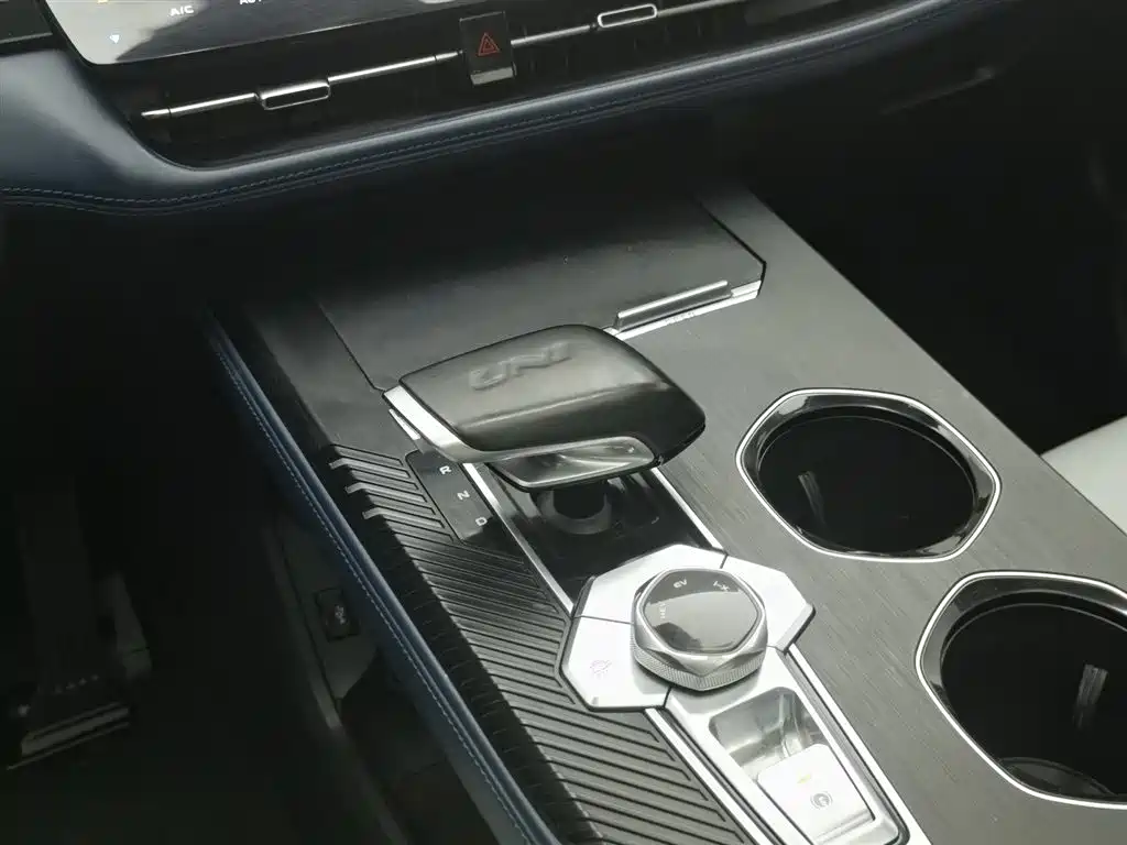 CHANGAN UNI K SMART IDD