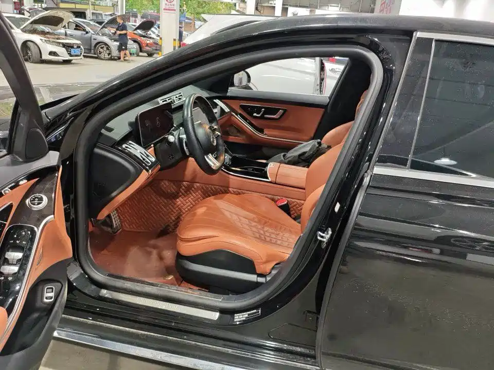 Mercedes-Benz S-Class — миниатюра 3