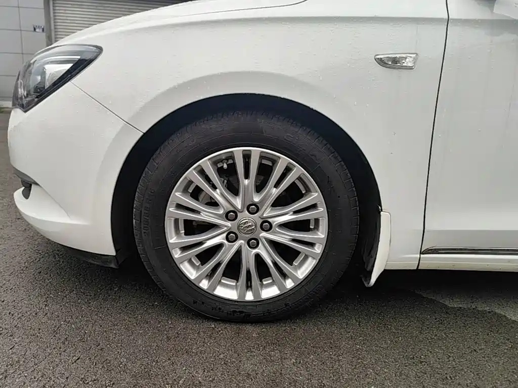 Buick Excelle — миниатюра 23