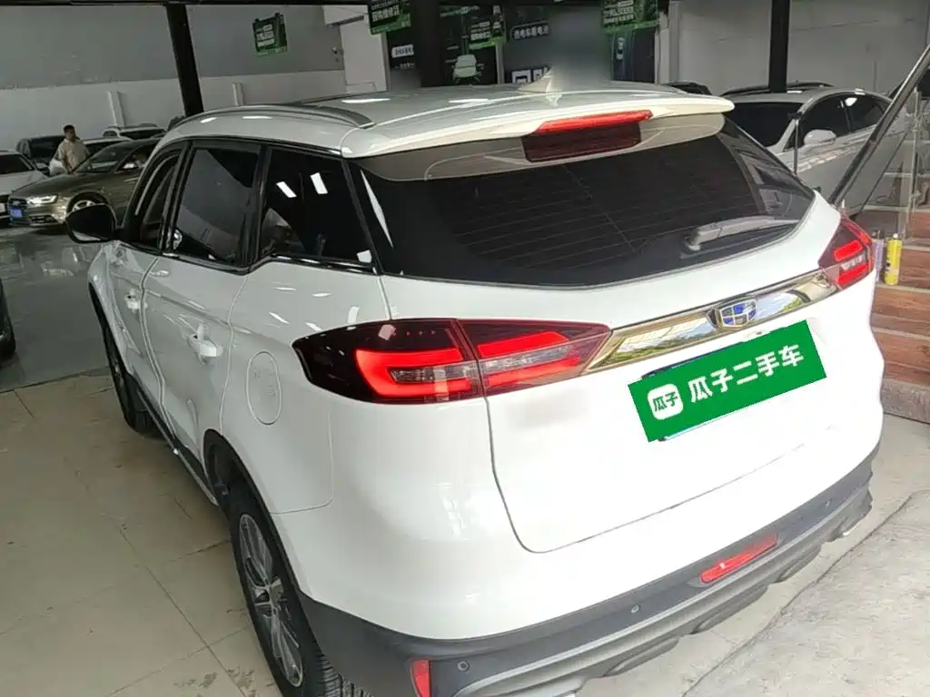 Geely Boyue — миниатюра 5