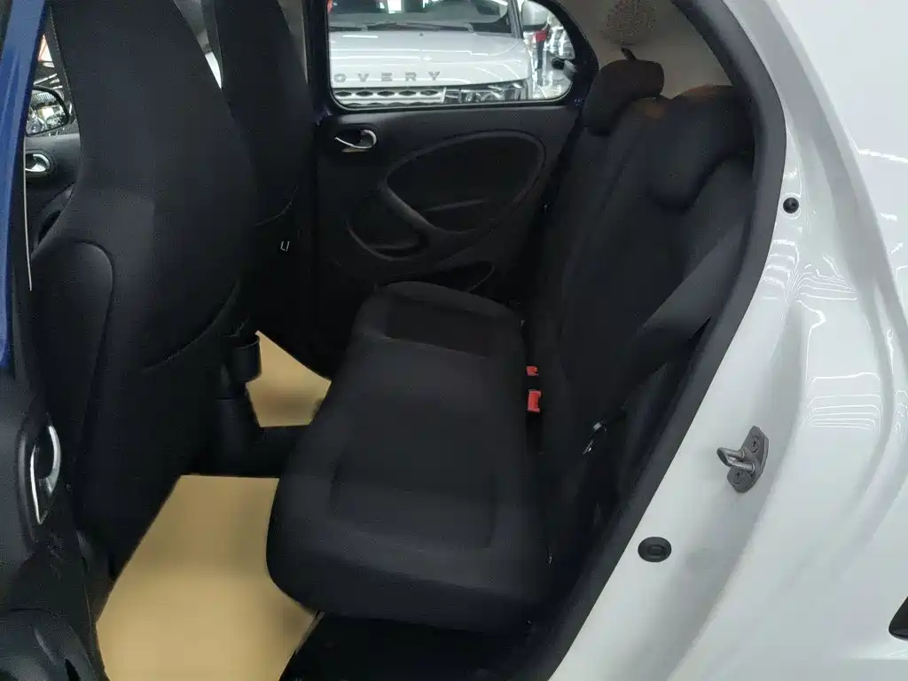 smart Smart Forfour — миниатюра 10