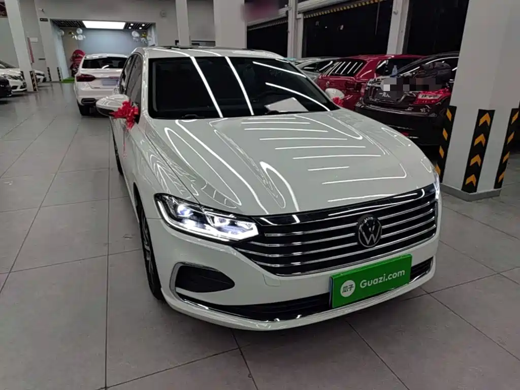 Volkswagen Lavida — миниатюра 4