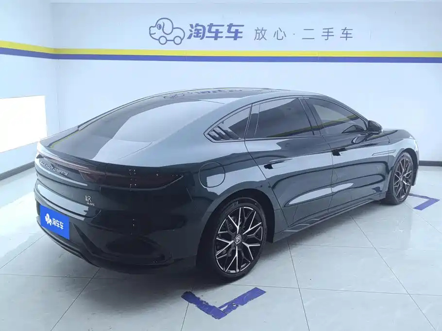 BYD Han — миниатюра 3
