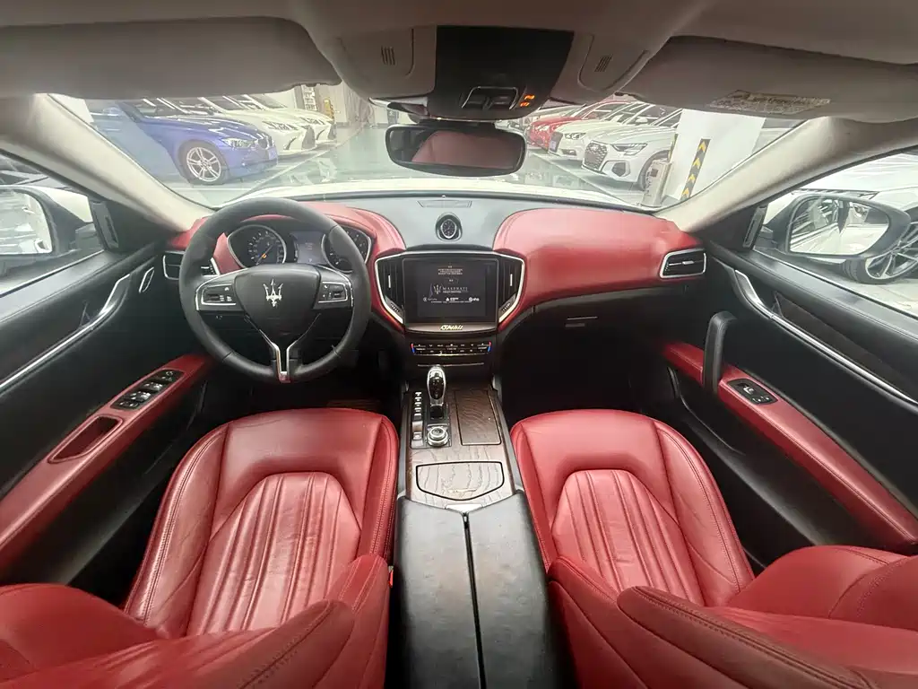 Maserati Ghibli — миниатюра 9