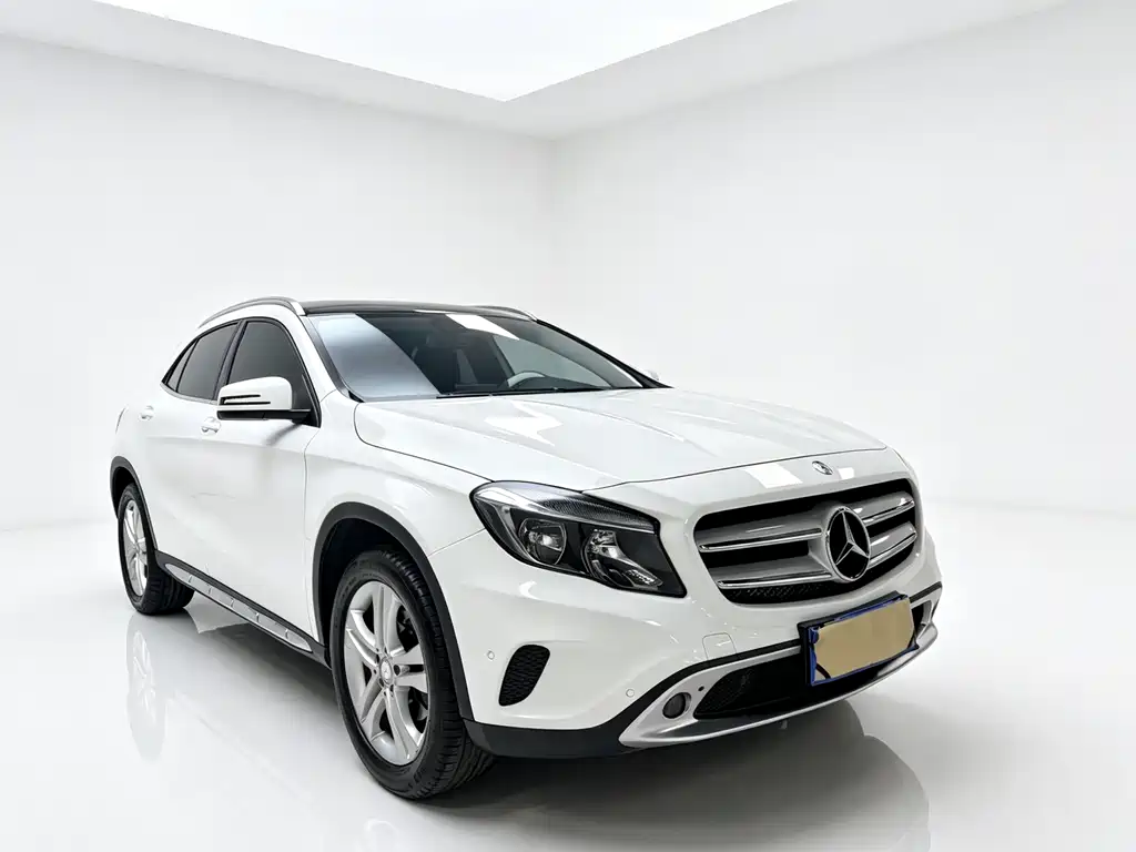 Mercedes-Benz GLA 2015 GLA 200