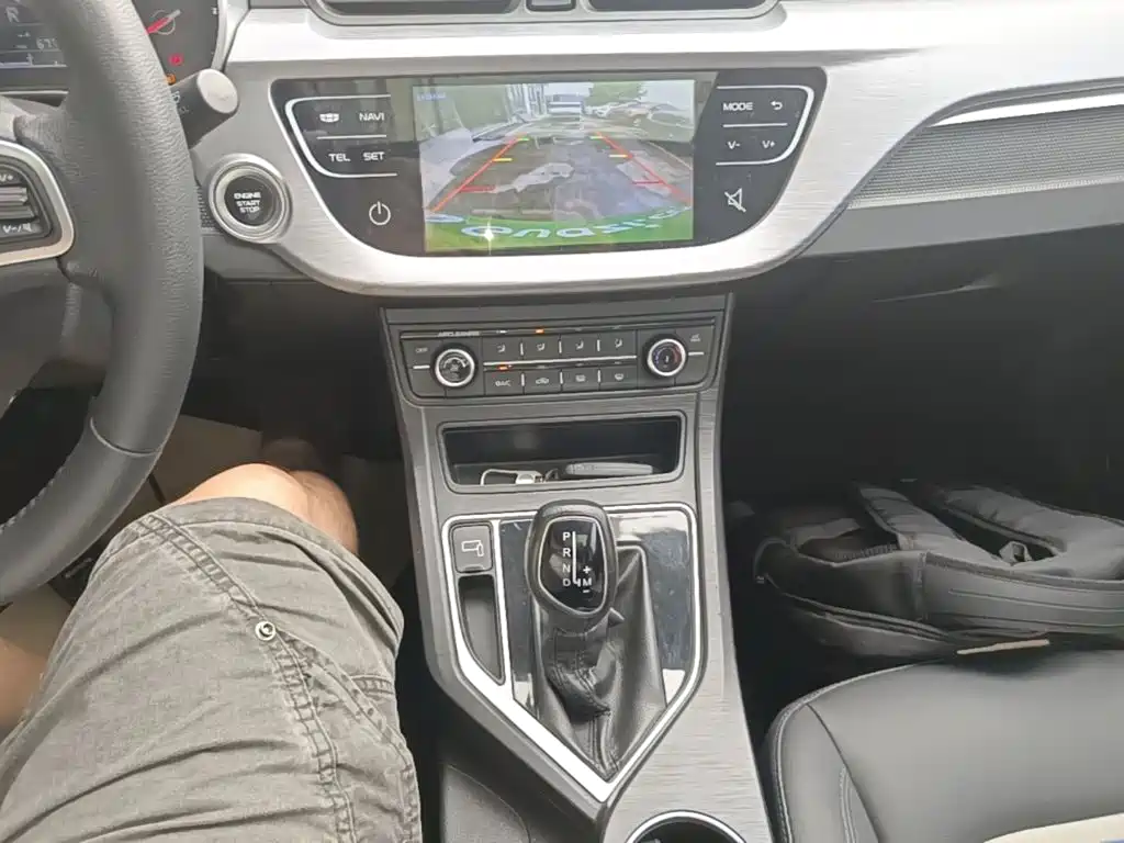Geely Vision — миниатюра 14
