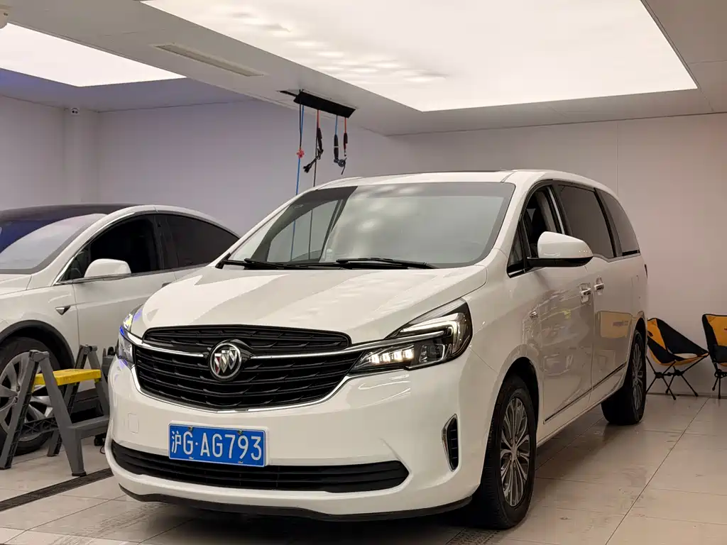 Buick GL8 2022