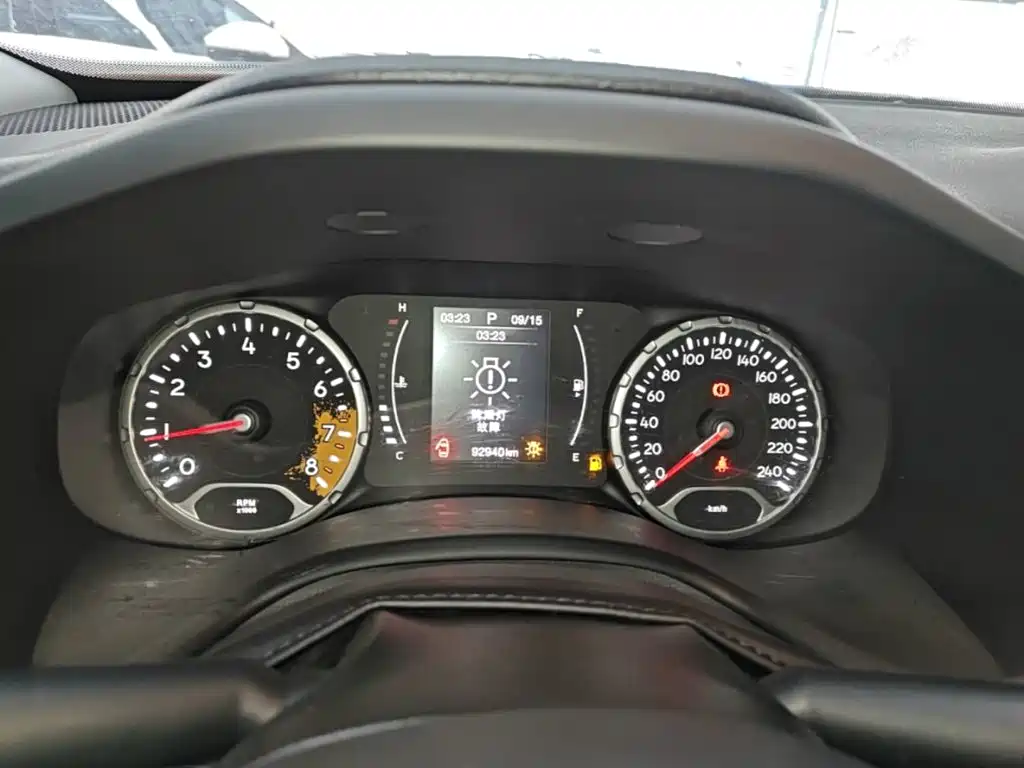 Jeep Renegade — миниатюра 12