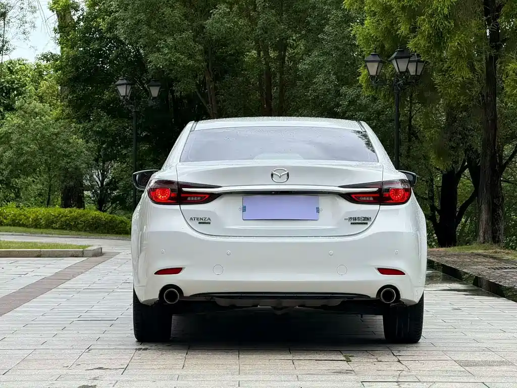 Mazda Atenza — миниатюра 9
