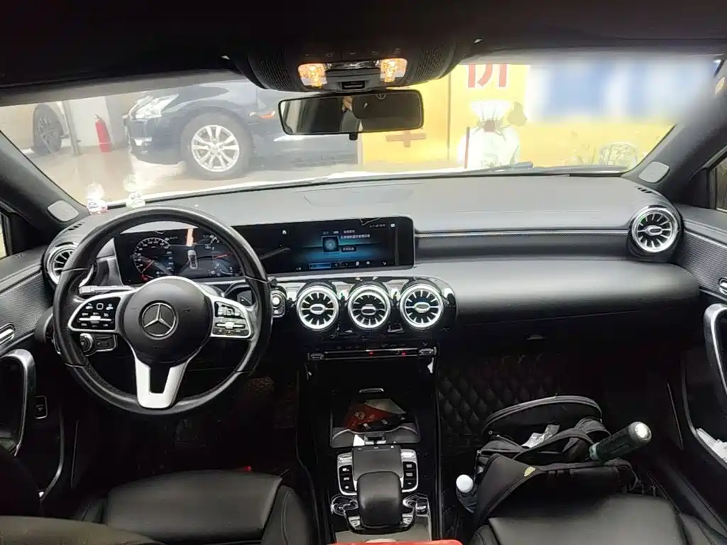 Mercedes-Benz A-Class — миниатюра 10