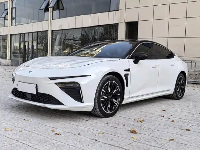 NEZHA AUTOMOBILE NEZHA S 2023