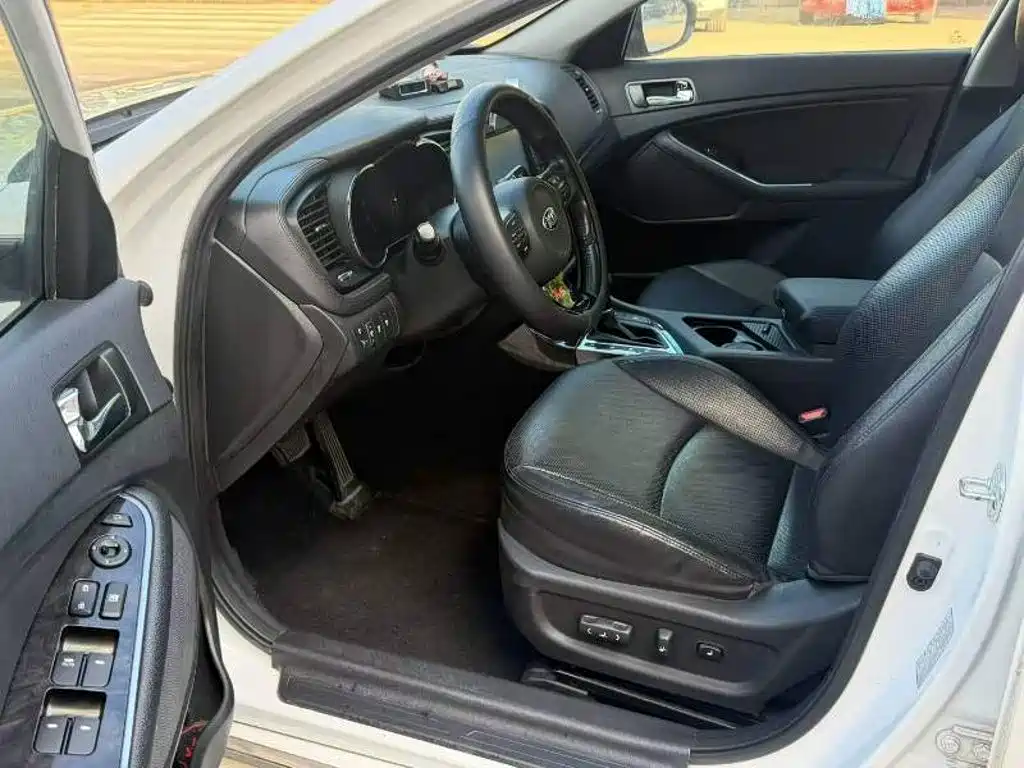 Kia K5 — миниатюра 4