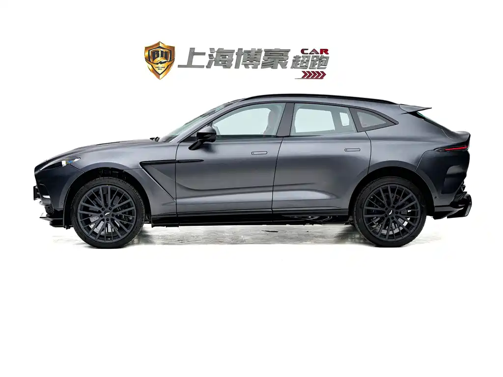 Aston Martin DBX 2024 4.0T V8 707