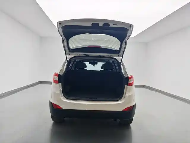 Hyundai ix35 — миниатюра 7