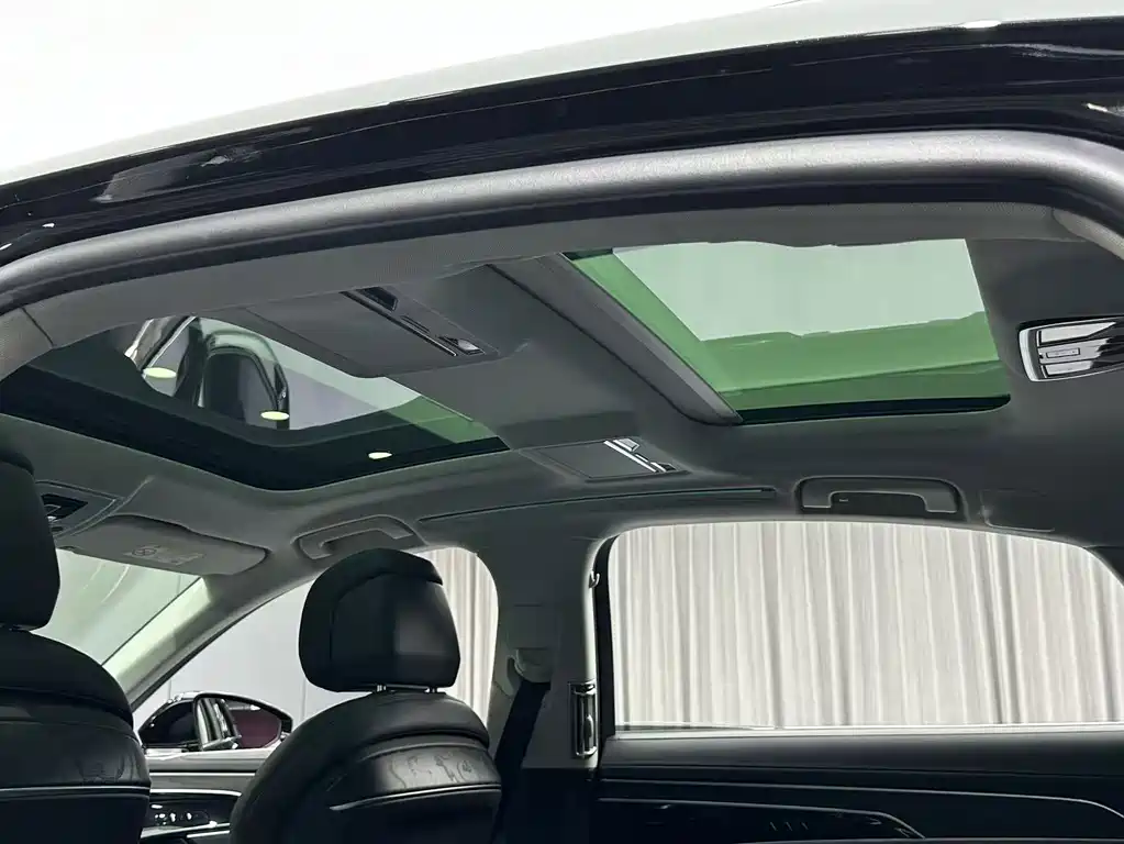 Audi A8 — миниатюра 13