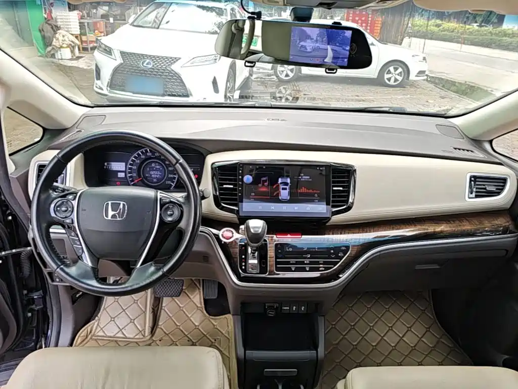 Honda Odyssey — миниатюра 10