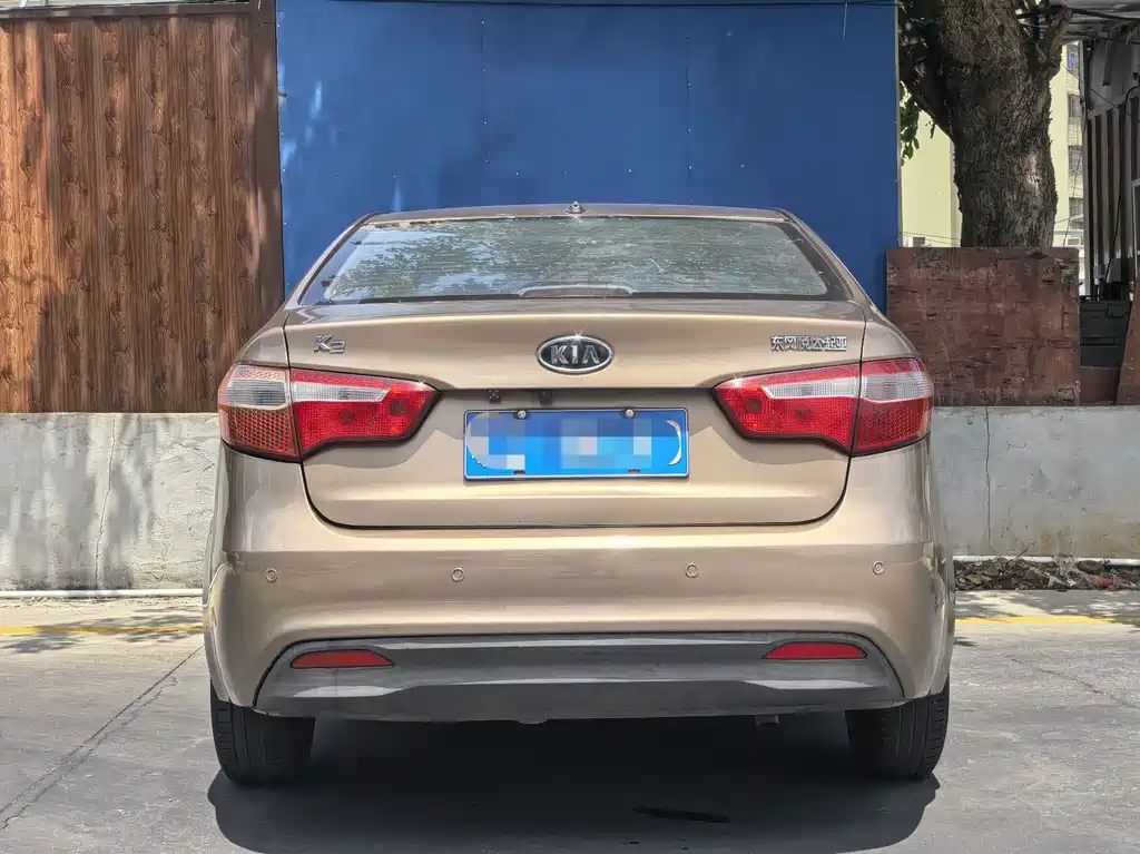 Kia K2 — миниатюра 8