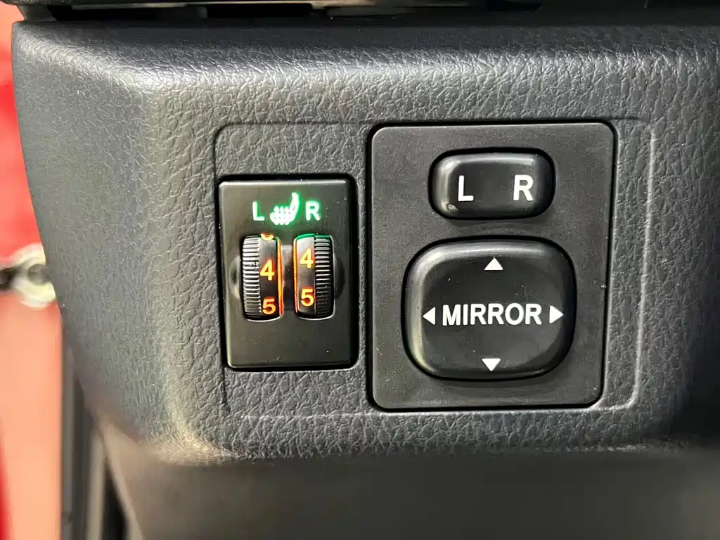 Toyota Yaris L — миниатюра 14