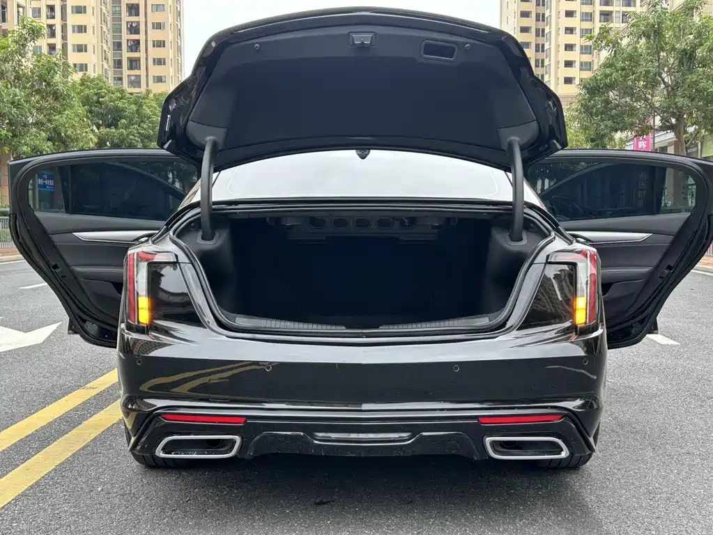 Cadillac CT5 — миниатюра 15