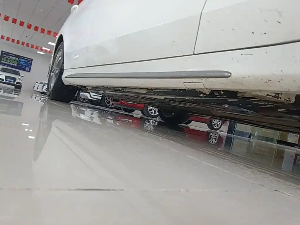Mercedes-Benz C-Class — миниатюра 21