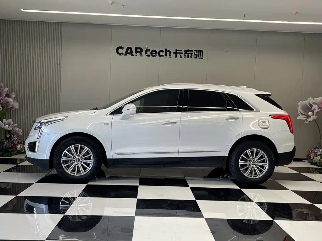 Cadillac XT5 — миниатюра 8