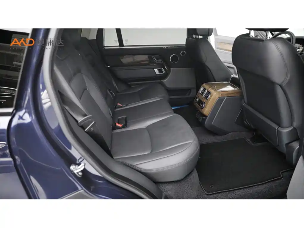 Land Rover Range Rover — миниатюра 8