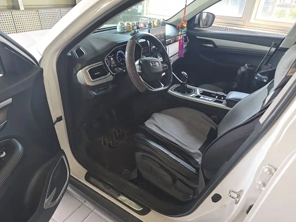 Geely Vision X6 — миниатюра 20