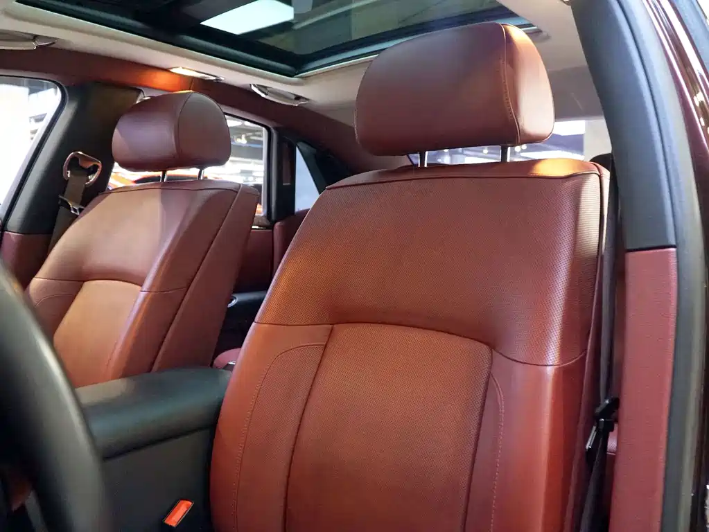Rolls-Royce Ghost — миниатюра 10