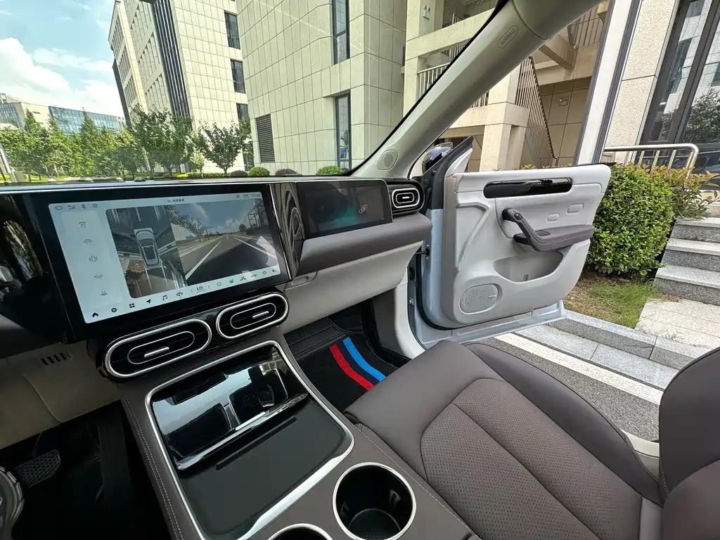 Leapmotor Leapmotor C11 — миниатюра 20