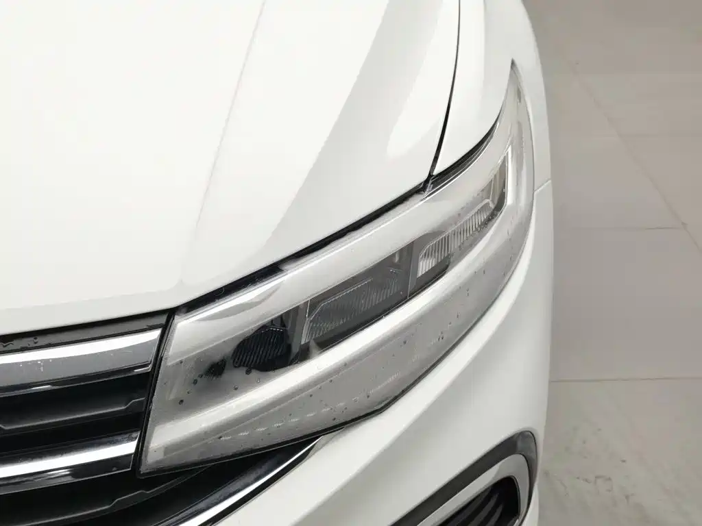 Volkswagen Bora — миниатюра 7