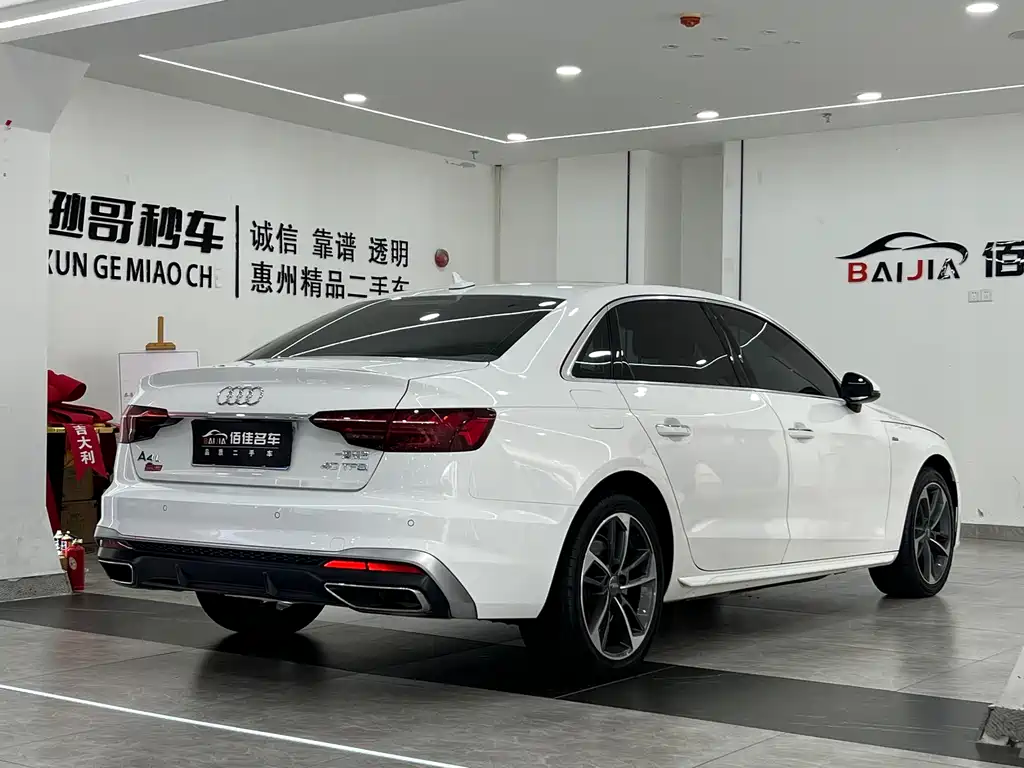 Audi A4L — миниатюра 5