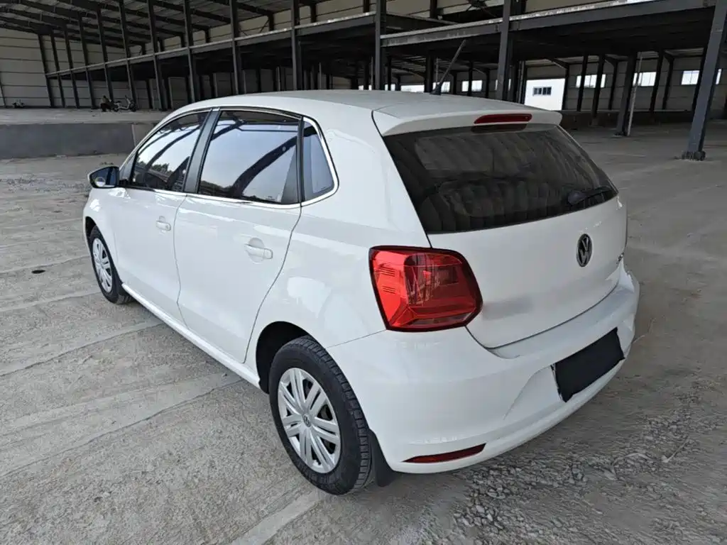 Volkswagen Polo — миниатюра 5